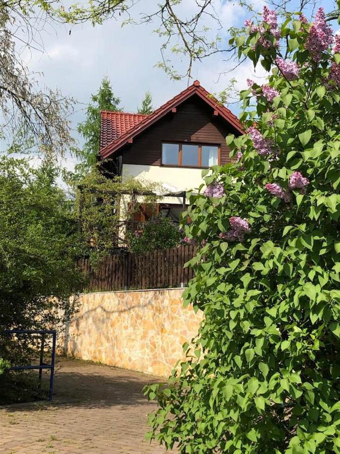 Villa Lesna 6 - House With A Garden à Bolechowice Extérieur photo
